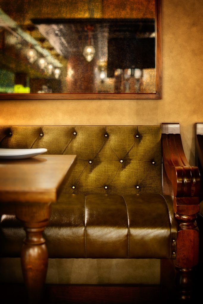 Tigín JFK Airport The Irish Pub