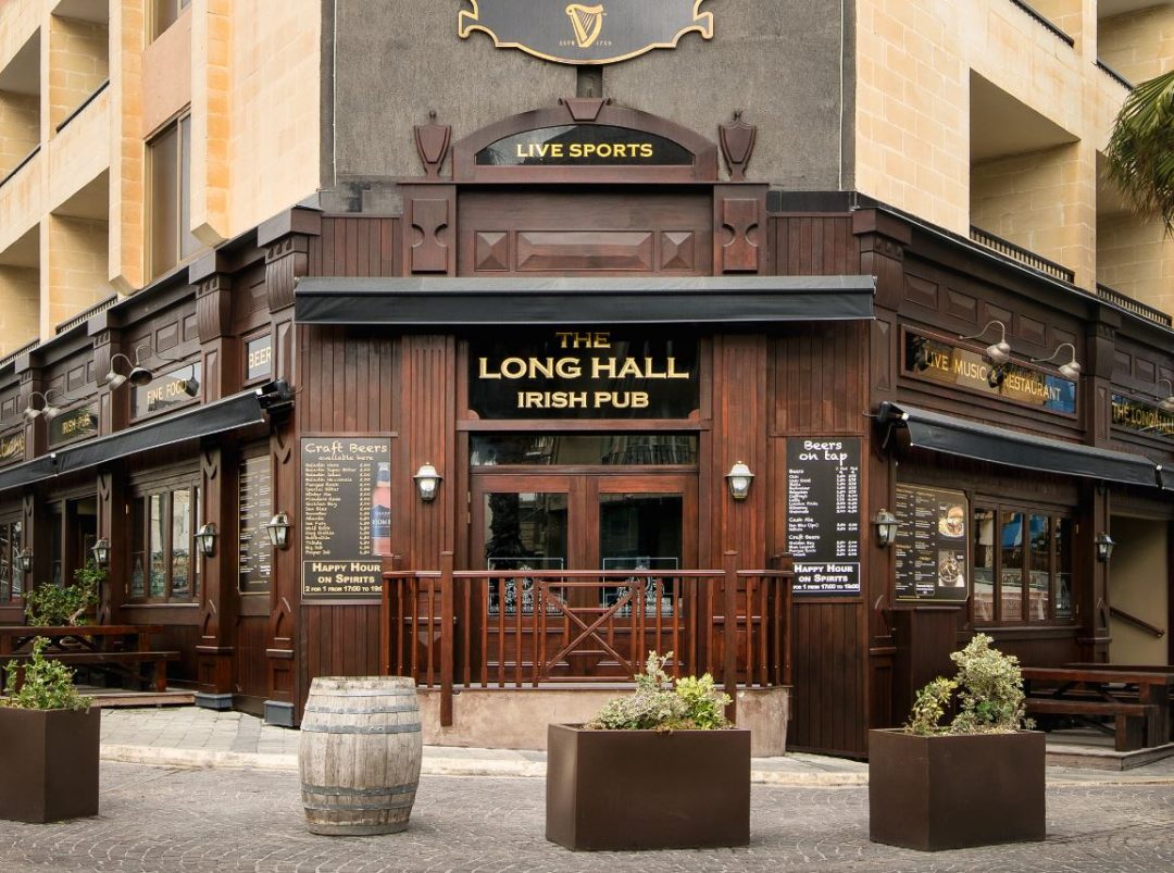 Shopfront Design for Curb Appeal! The Irish Pub