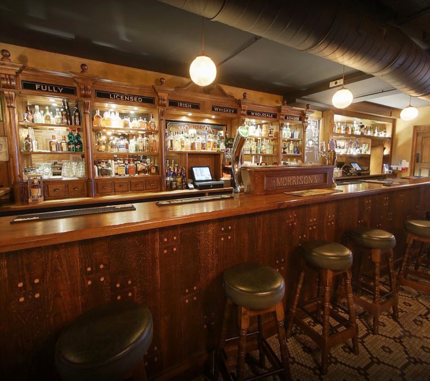 vintage Irish hotel bar designs