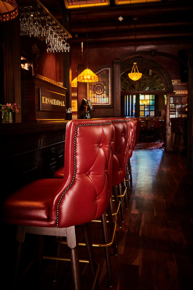 Conception de sièges par The Irish Pub Company